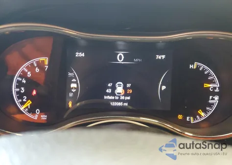 2016 Jeep Grand Cherokee Limited z USA, uszkodzony, nr VIN 1C4RJEBG9GC464053